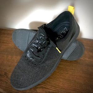 Cole Haan Generation Zerogrand Stitchlite Sneakers - size 9.5
